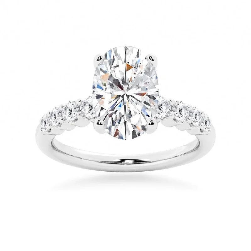 Classic Shared-Prong Oval Cut Moissanite Engagement Ring