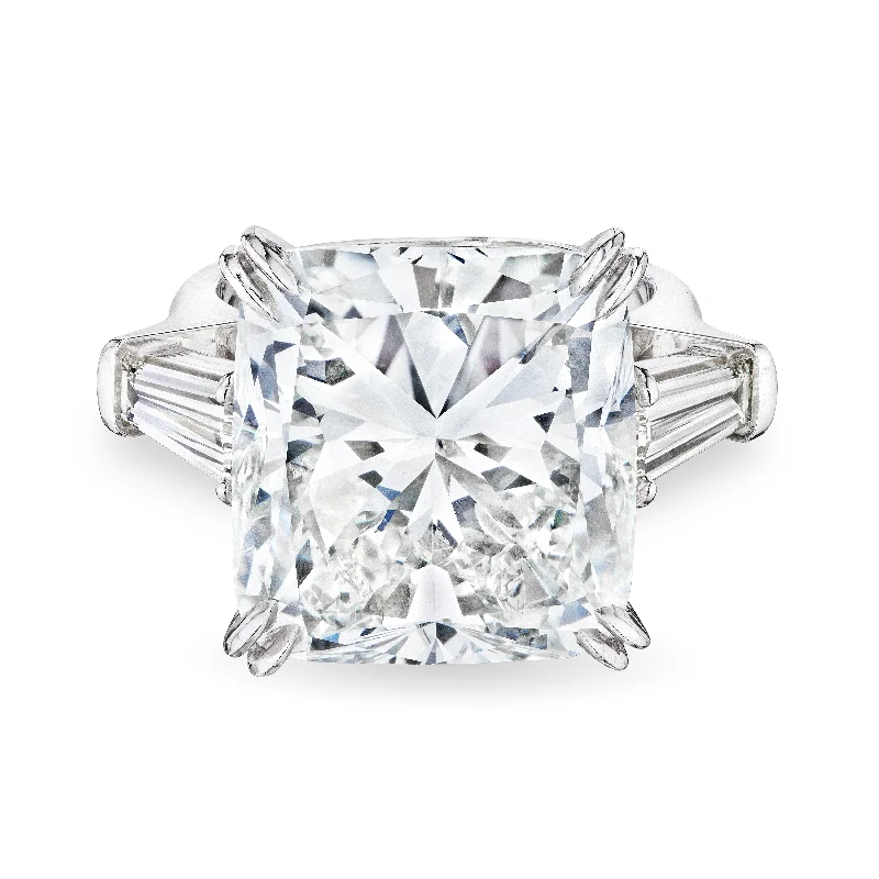 Cushion Cut Diamond Ring, 17 CT