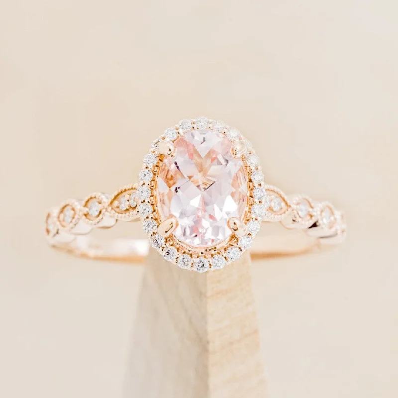 OVAL MORGANITE ENGAGEMENT RING WITH SCALLOP BAND & DIAMOND ACCENTS