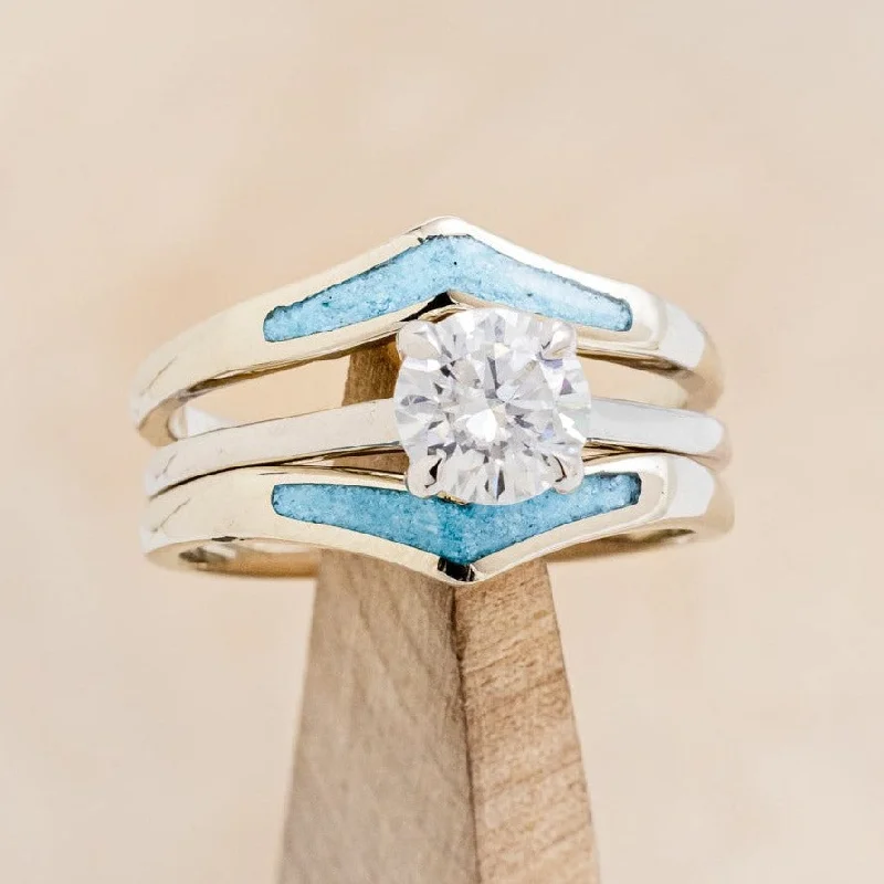 ROUND CUT MOISSANITE SOLITAIRE ENGAGEMENT RING WITH "ZUNI" TURQUOISE RING GUARD