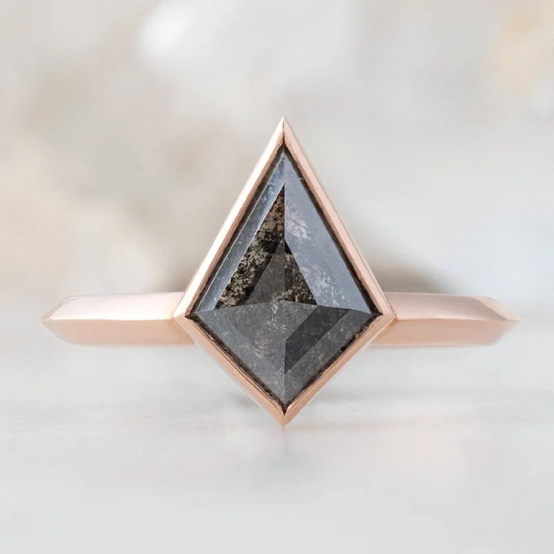 The Hazel Ring | 1.52ct Kite Black Diamond in 14K Rose Gold