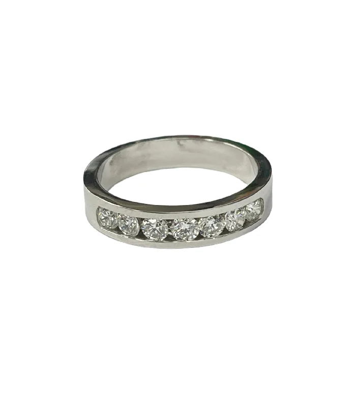 Natural Round Brilliants Seven Stone Diamond Band White Gold